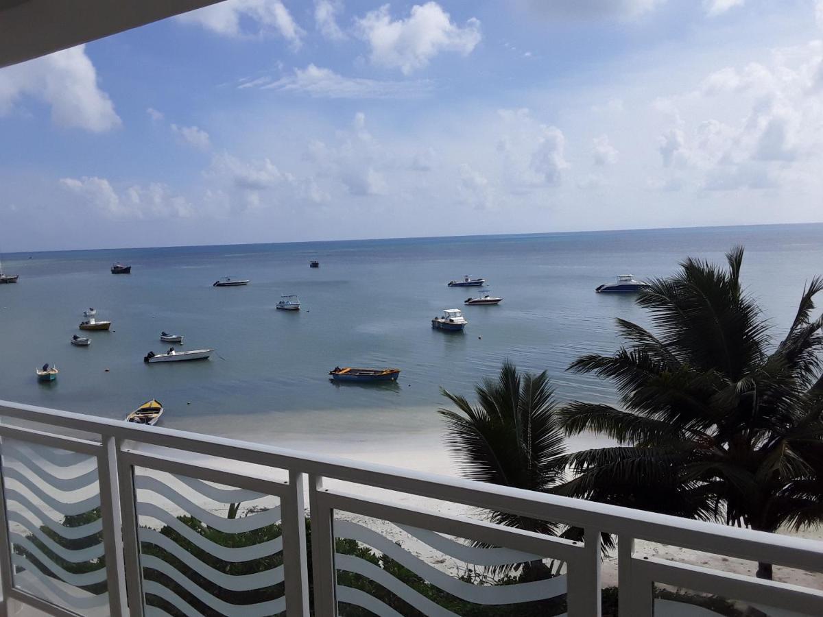 Diamond Plaza Hotel Grand Anse  Kültér fotó
