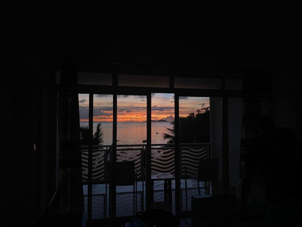 Diamond Plaza Hotel Grand Anse  Kültér fotó