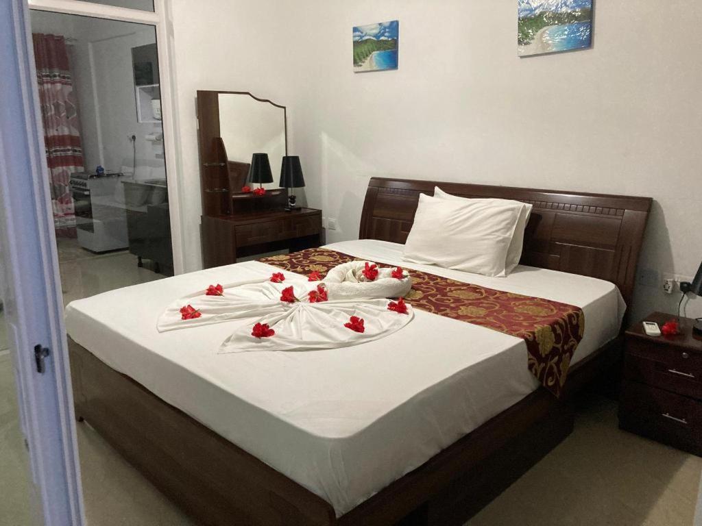 Diamond Plaza Hotel Grand Anse  Kültér fotó