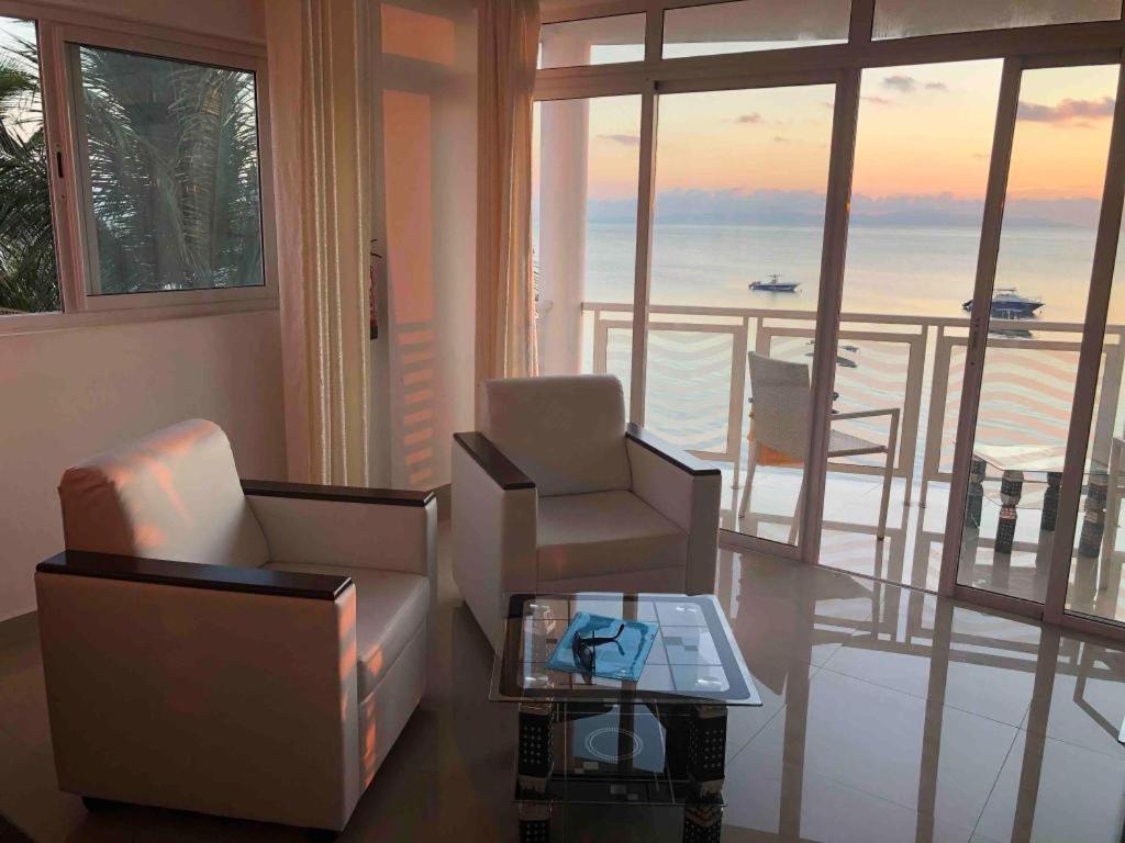 Diamond Plaza Hotel Grand Anse  Kültér fotó