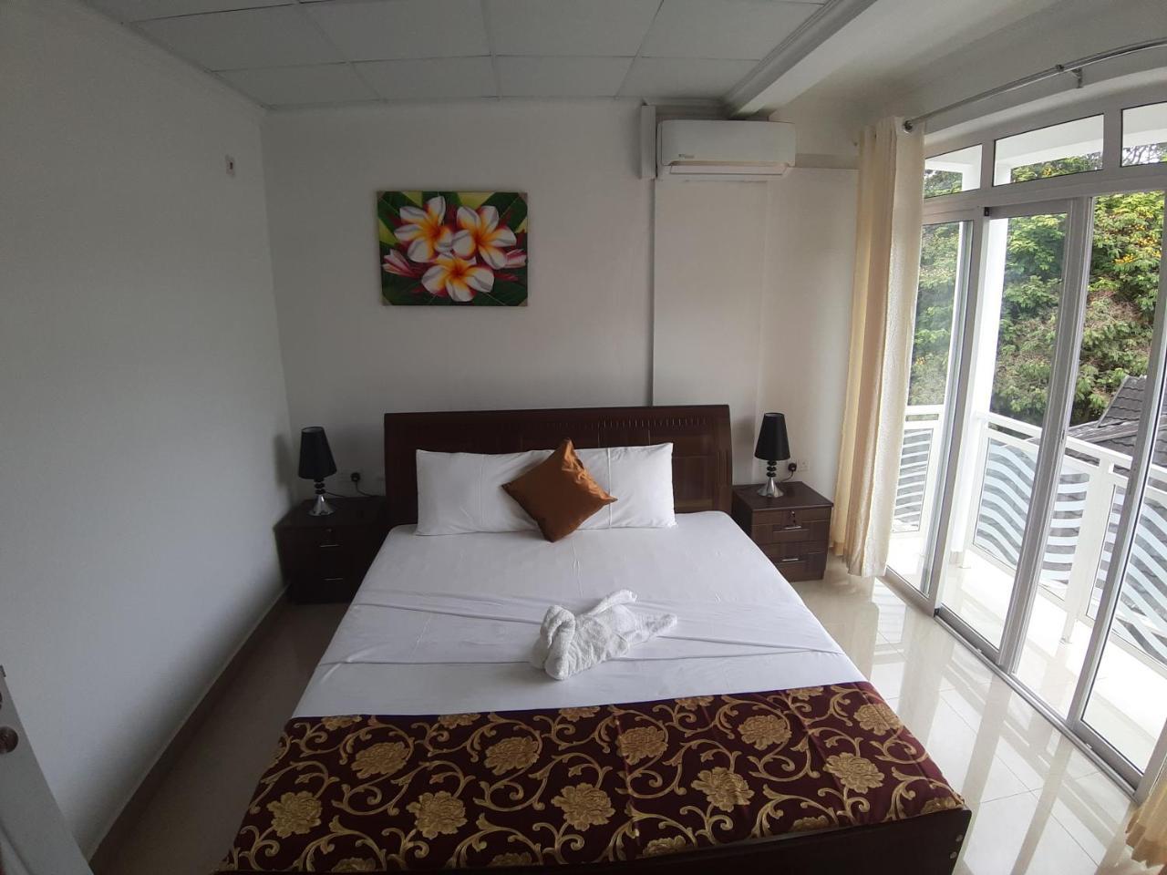 Diamond Plaza Hotel Grand Anse  Kültér fotó